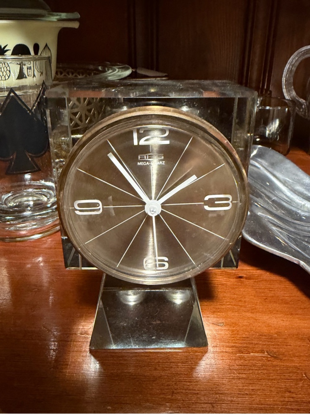 Vintage solid lucite clock